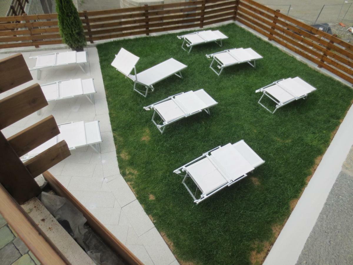 Borgo Alpino Chalet 4 อาปริกา ภายนอก รูปภาพ