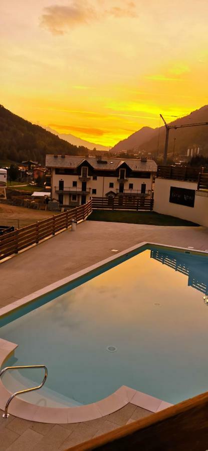 Borgo Alpino Chalet 4 อาปริกา ภายนอก รูปภาพ